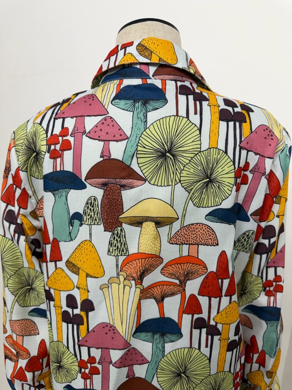 Retro Styled Mushroom Print Button Front Long Sleeve Bohemian Shirt Size Medium - Picture 11 of 14